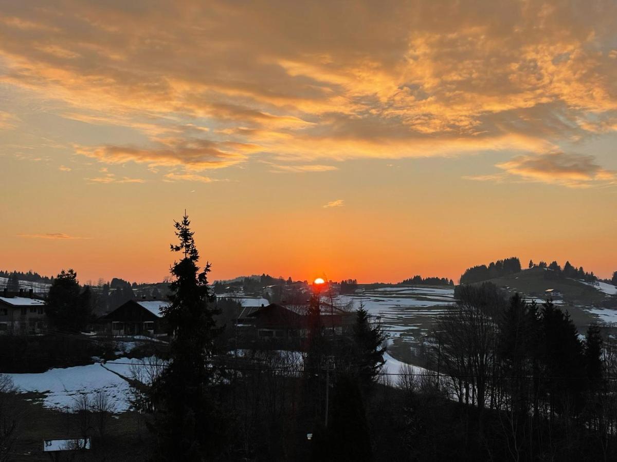 Fewo Friado Im Ferienpark Oa - Ohne Zusatzkosten Nach Anreise - Mit Hallenbad, W-Lan, Pkw-Garage, Kurtaxe Mit Allgaeu-Walser-Pass, Bett- Und Handtuch-Waesche Sowie End-Reinigung 미센 윌햄스 외부 사진